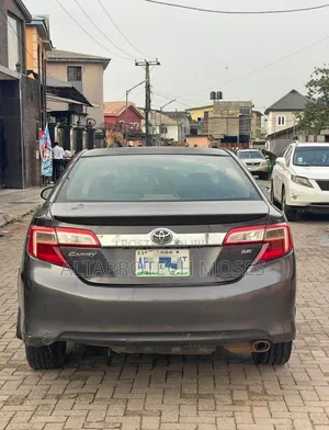 Toyota Camry 2014 Gray