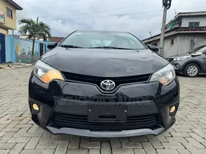 Toyota Corolla LE Eco 4dr Sedan (1.8L 4cyl CVT) 2016 Black