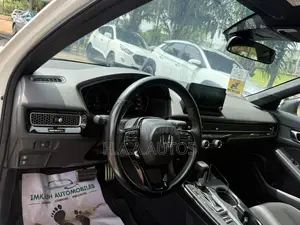 Honda Civic Sport CVT 2023 White
