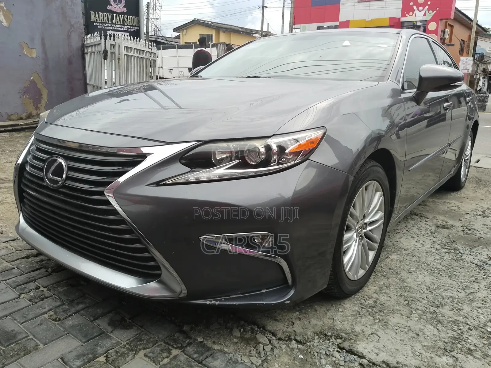 Lexus ES 2016 Gray