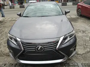 Lexus ES 2016 Gray