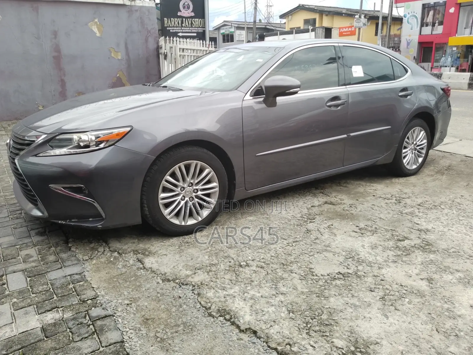Lexus ES 2016 Gray