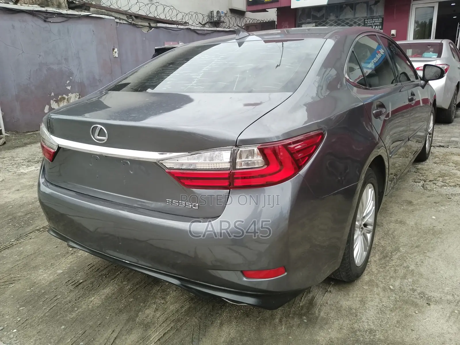 Lexus ES 2016 Gray