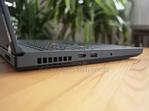 Laptop Lenovo ThinkPad P1 Gen4 32GB Intel Core i7 SSD 512GB