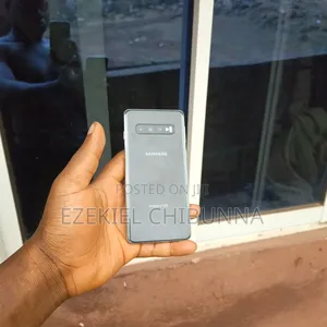 Samsung Galaxy S10 128 GB Black