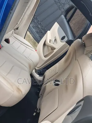Mercedes-Benz GLC-Class 2019 Blue