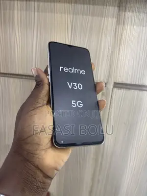 Realme V30 128 GB