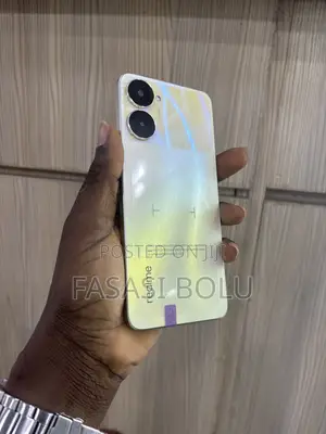 Realme V30 128 GB