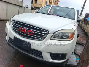 JAC T6 2015 White