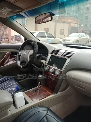 Toyota Camry 2008 Gold