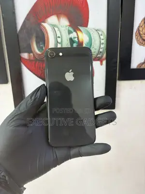 Apple iPhone 8 64 GB Black
