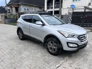 Hyundai Santa Fe Sport 2013 White