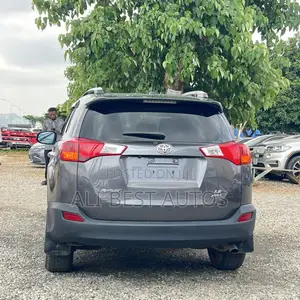 Toyota RAV4 LE 4dr SUV AWD (2.5L 4cyl 6A) 2015 Gray