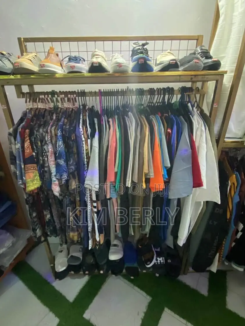 Cloth Shelve