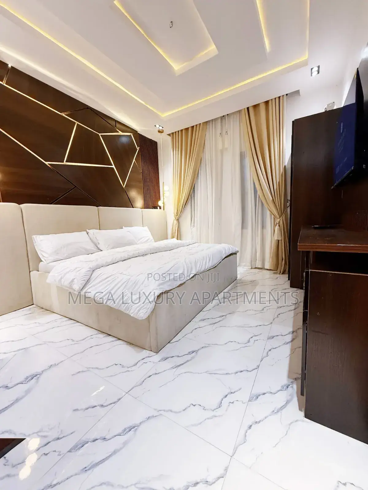 Mega Luxury 2 Bedroom Apartments(Shortlet)