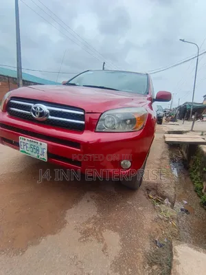 Toyota RAV4 2008 Red