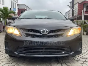 Toyota Corolla 2011 Black