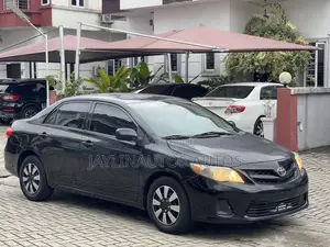 Toyota Corolla 2011 Black