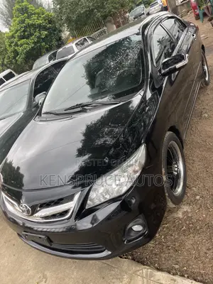 Toyota Corolla LE 4dr Sedan (1.8L 4cyl 4A) 2012 Black