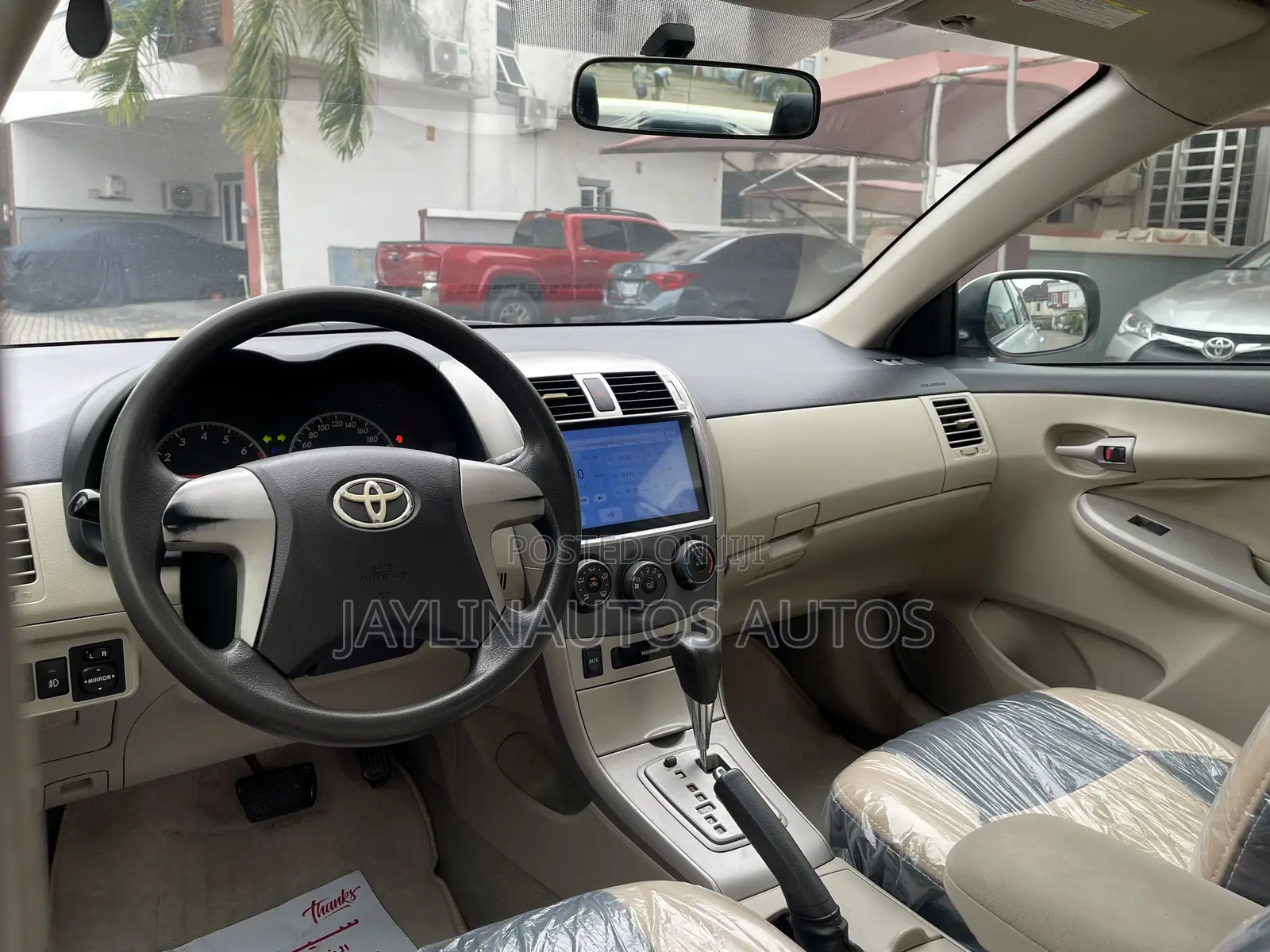 Toyota Corolla 2011 White