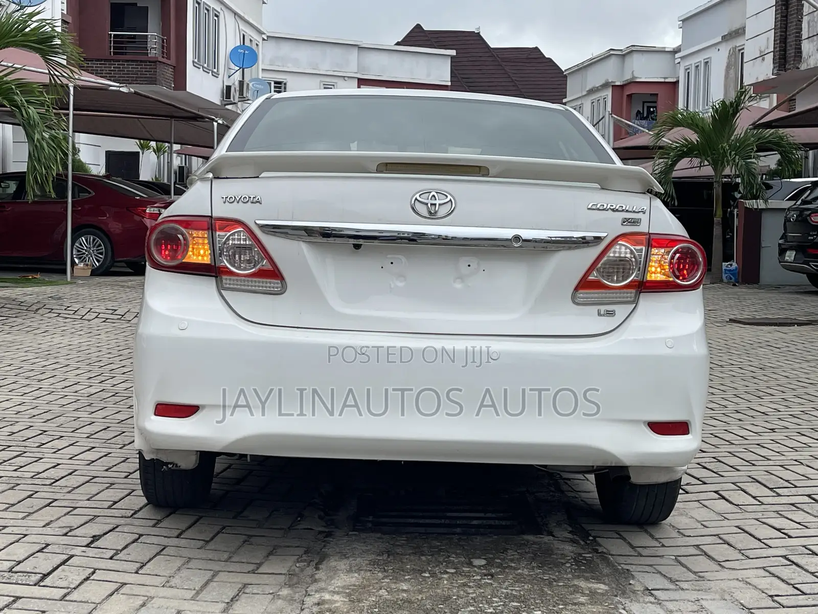Toyota Corolla 2011 White