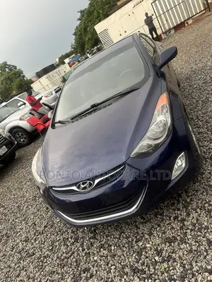 Hyundai Elantra SE 4dr Sedan (1.8L 4cyl 6A) 2014 Blue