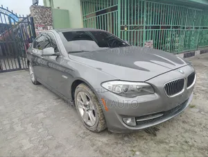 BMW 528i 2013 Gray