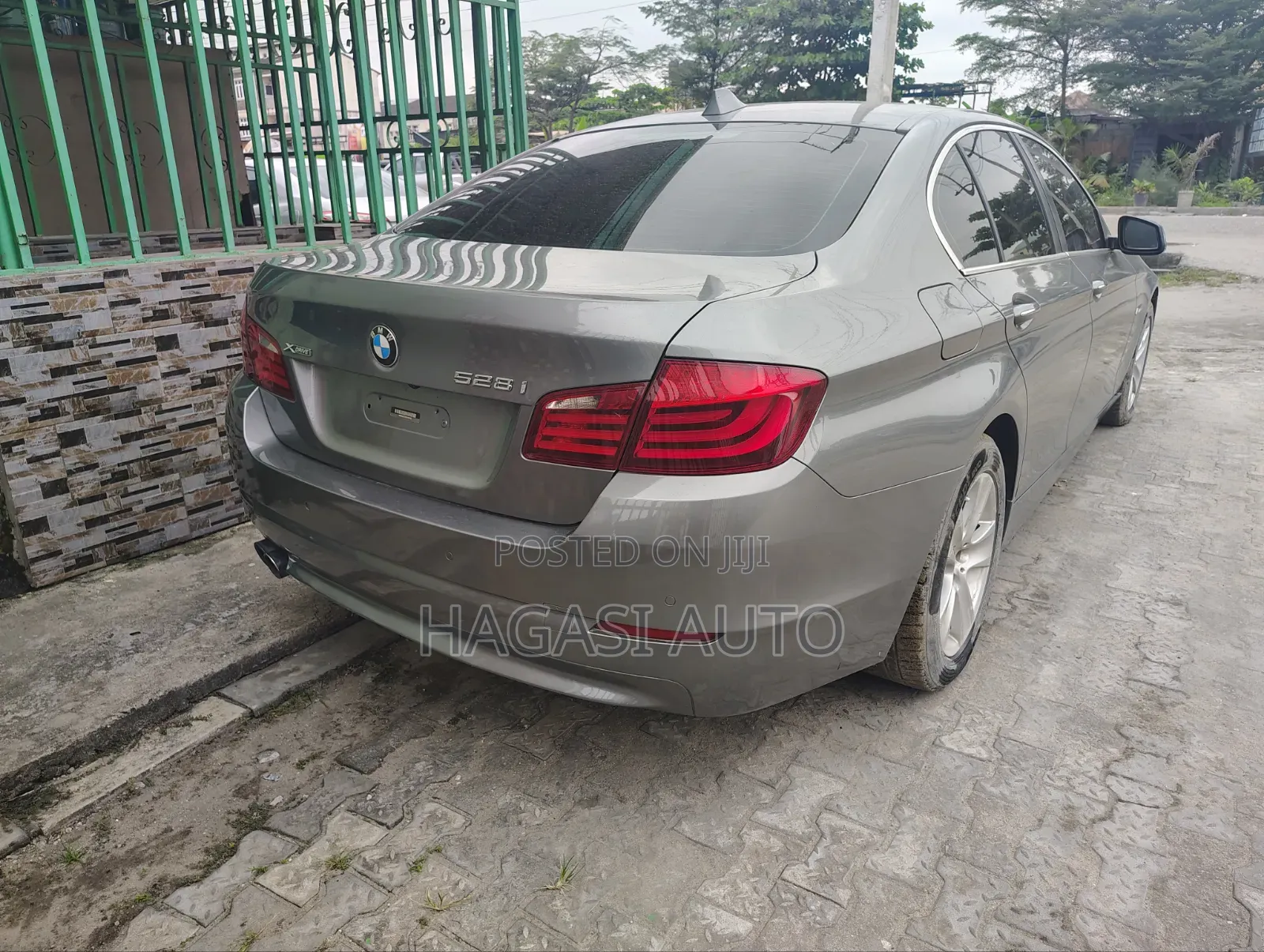 BMW 528i 2013 Gray