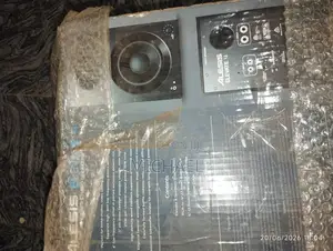 Brand New Alesis Elevate 4 Power Studio Monitor Speakers