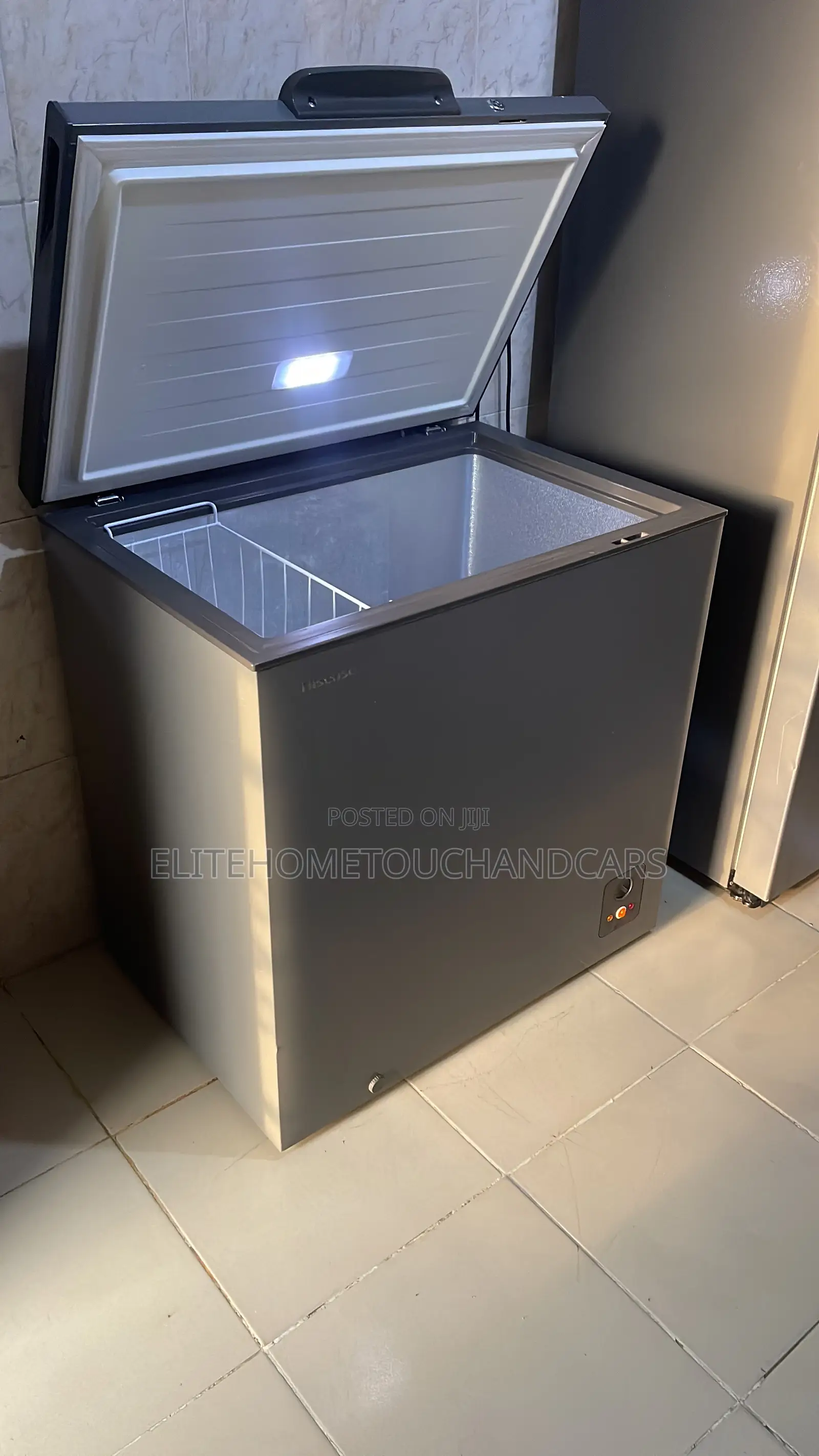 Hisense Deep Freezer
