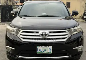 Toyota Highlander Limited 3.5l 4WD 2013 Black
