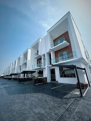 4bdrm Duplex in Lekki Phase 1 for sale