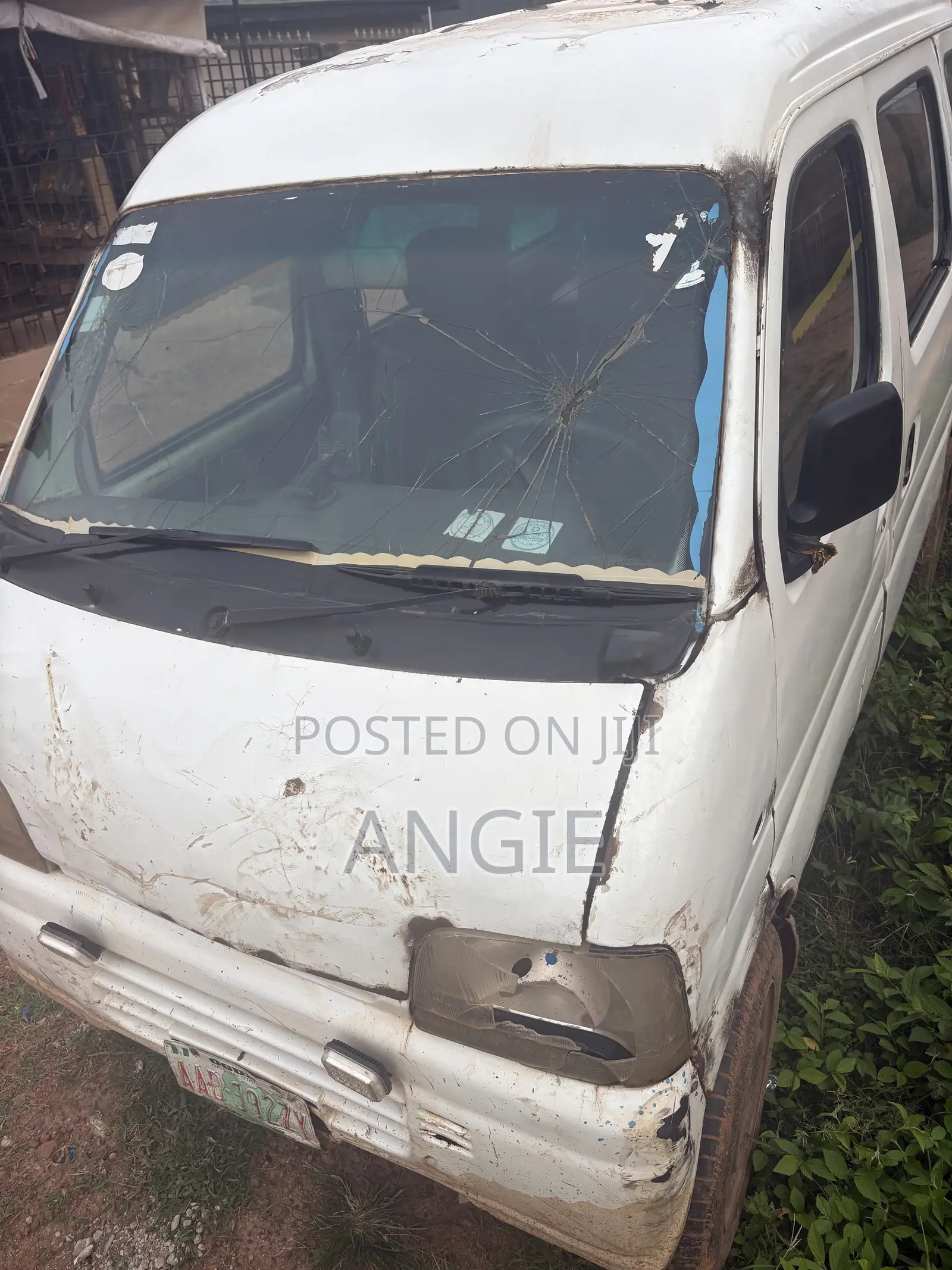 Suzuki APV Minibus 2007 White