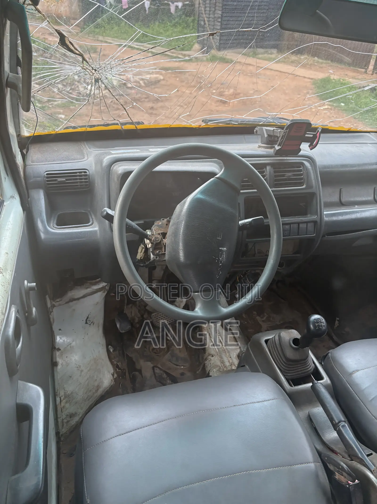 Suzuki APV Minibus 2007 White