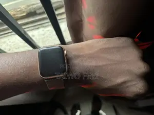 Apple Series 5 40mm