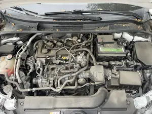 Toyota Corolla SE 2022 White