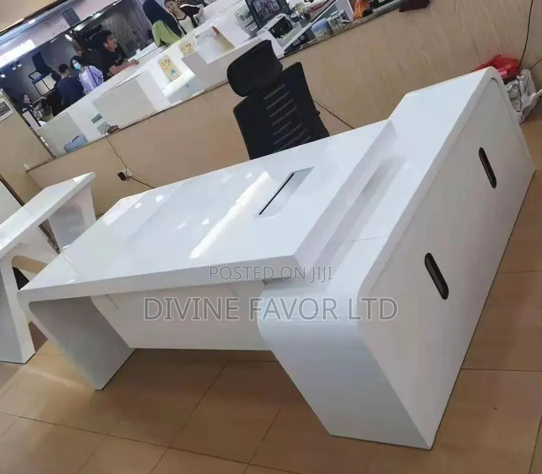 White Office Desk 1.6 Meter