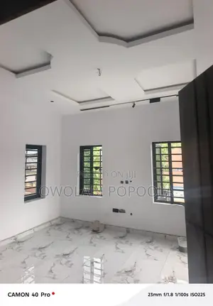 5bdrm Duplex in Ogudu Gra for rent