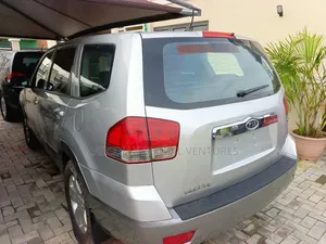Kia Mohave 2010 Silver