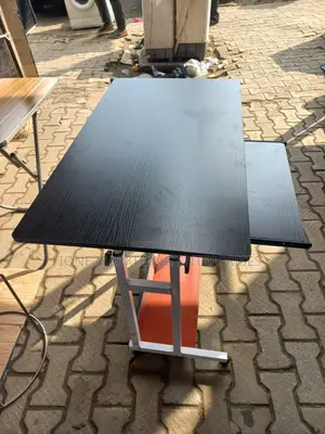 Adjustable Table for Laptop and Study