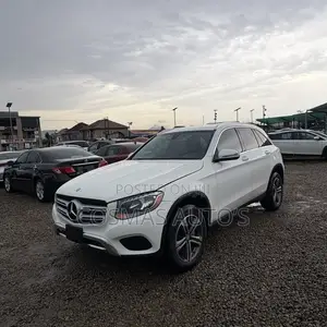Mercedes-Benz GLC-Class 2016 White