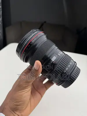 16-35mm Canon Ef Usm F2.8 Lens