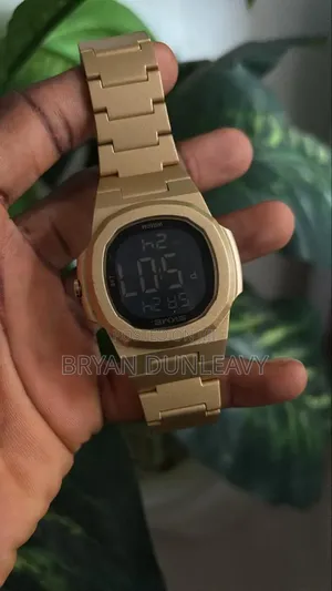 Skmei Watch With Box Not Worn More Than À Month Since I Bought It