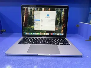 Laptop Apple MacBook Pro 2020 16GB Intel Core i5 SSD 256GB