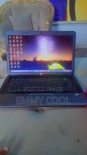 Laptop HP 650 8GB Intel Core i3 HDD 512GB