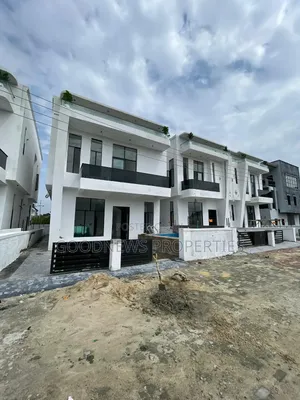4bdrm Duplex in Sangotedo for sale