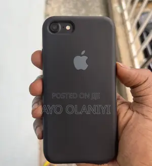 Apple iPhone 7 32 GB Black