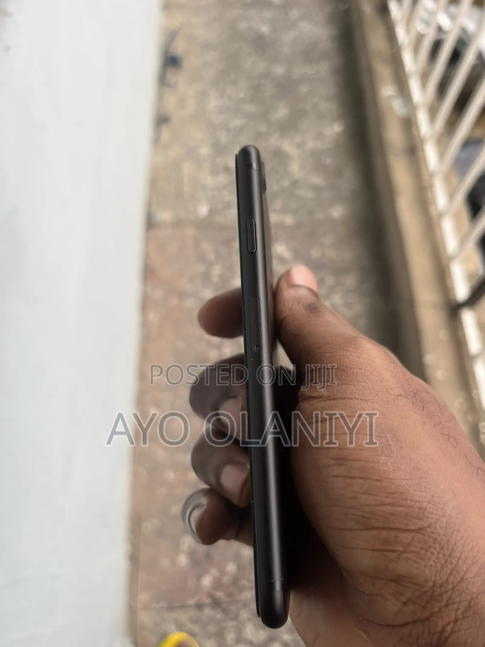 Apple iPhone 7 32 GB Black