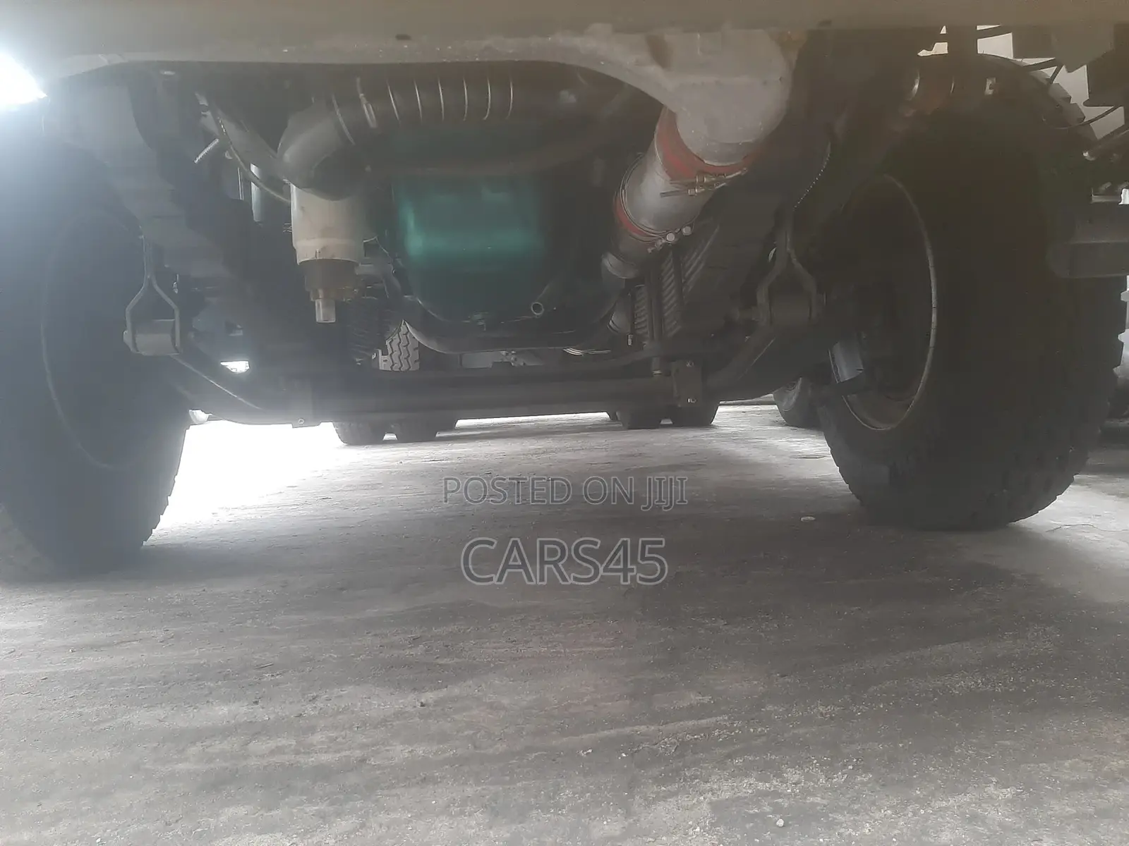 Sinotruk Howo 2010 Yellow