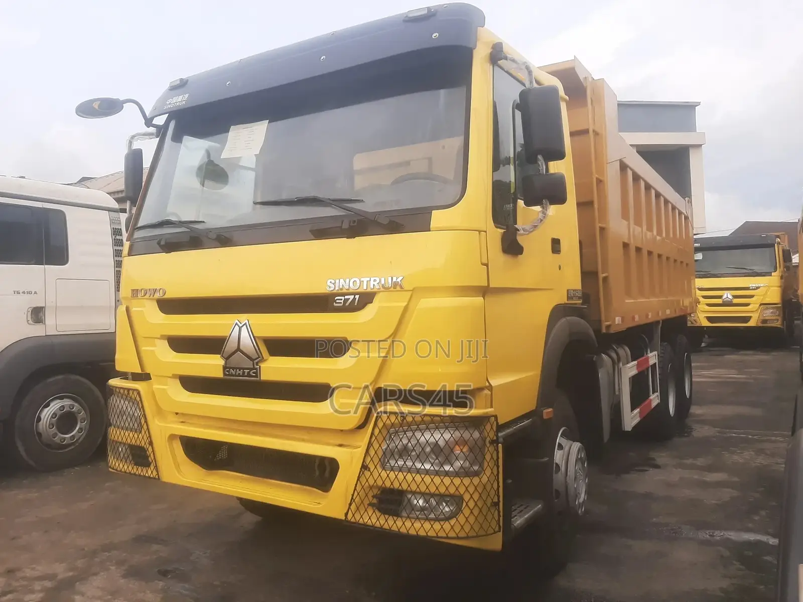 Sinotruk Howo 2010 Yellow